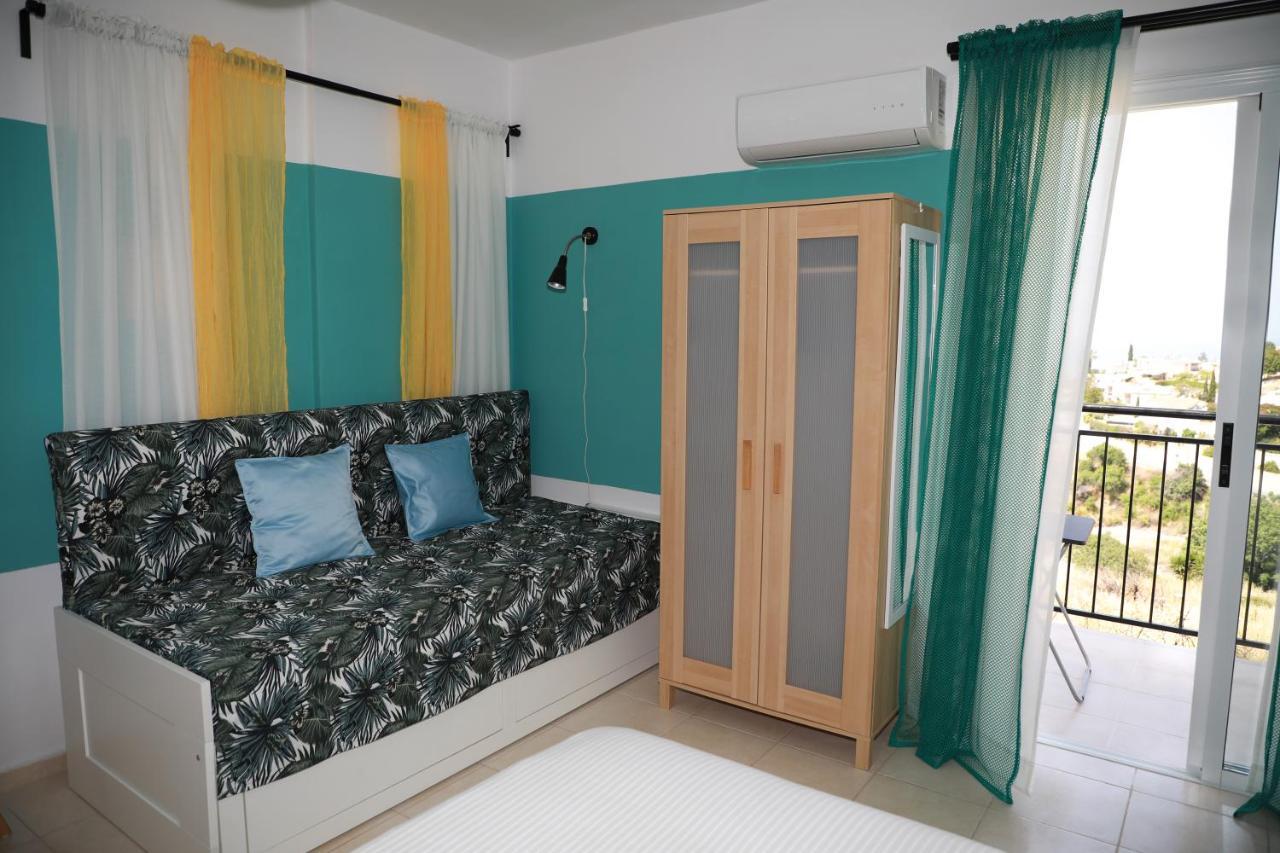 Peyia Pearl Ivy'S Studio Екстериор снимка